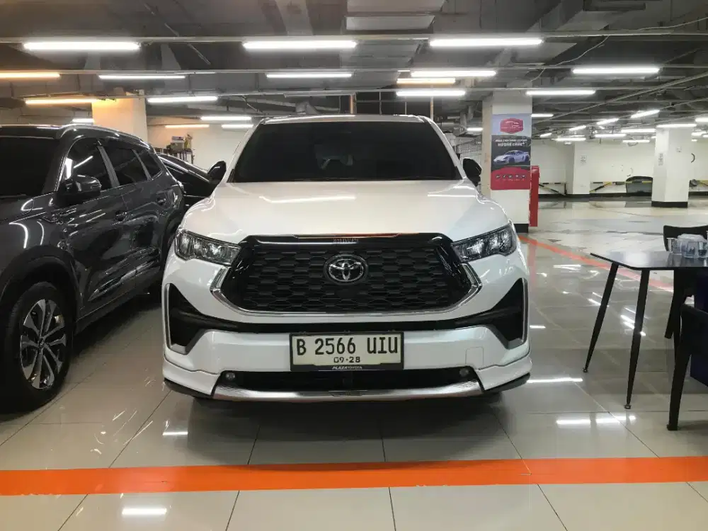 Toyota Innova Zenix 2023 Q Hybrid tss modslista good condition