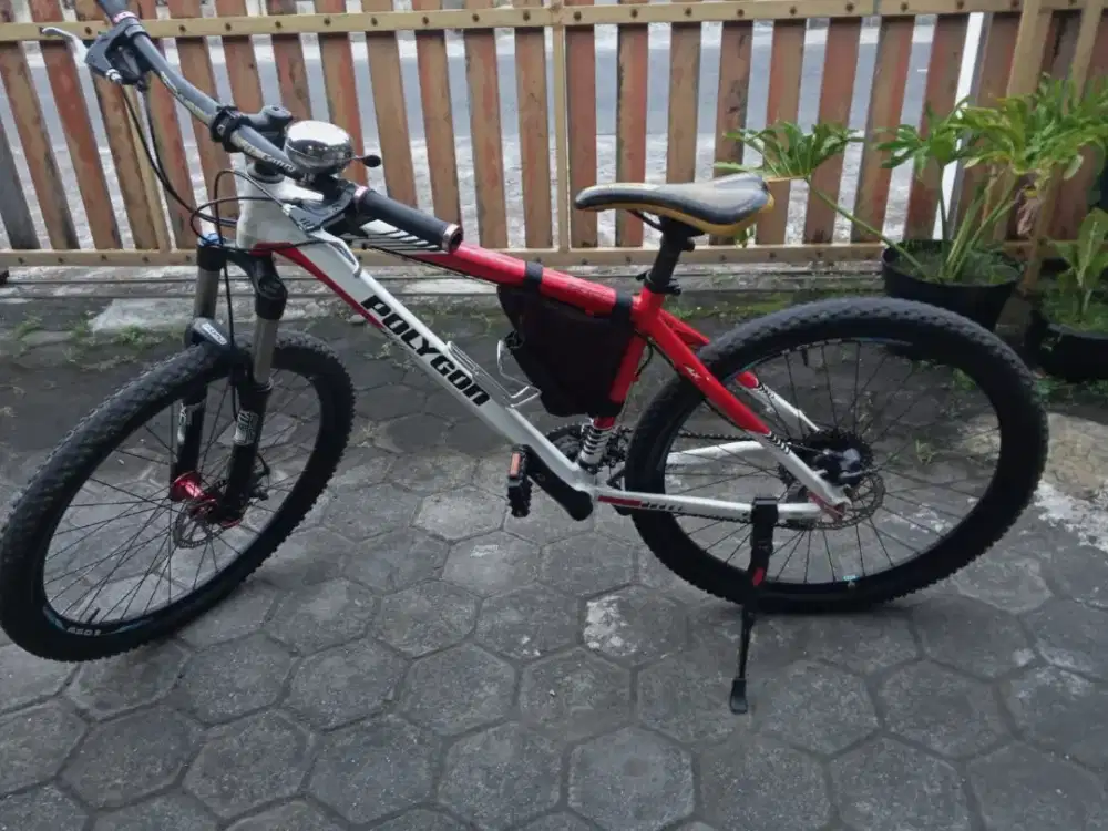 Polygon Cozmic TX 27.5 Fork XCR