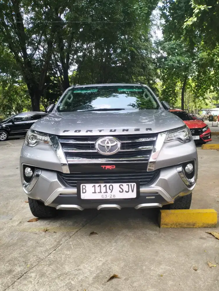 FORTUNER 2.4 VRZ 2x4 A/T DISEL DOUBLE DISK