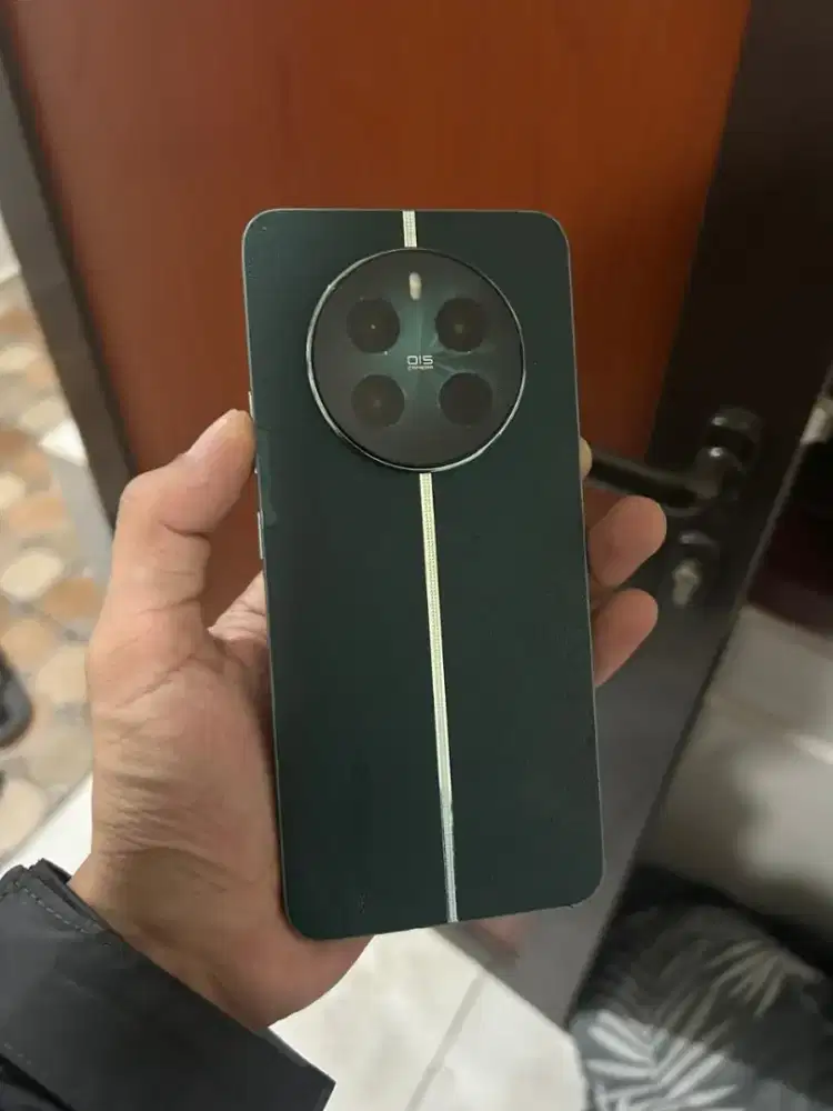 Realme 12 plus 5G ram 8+8/256