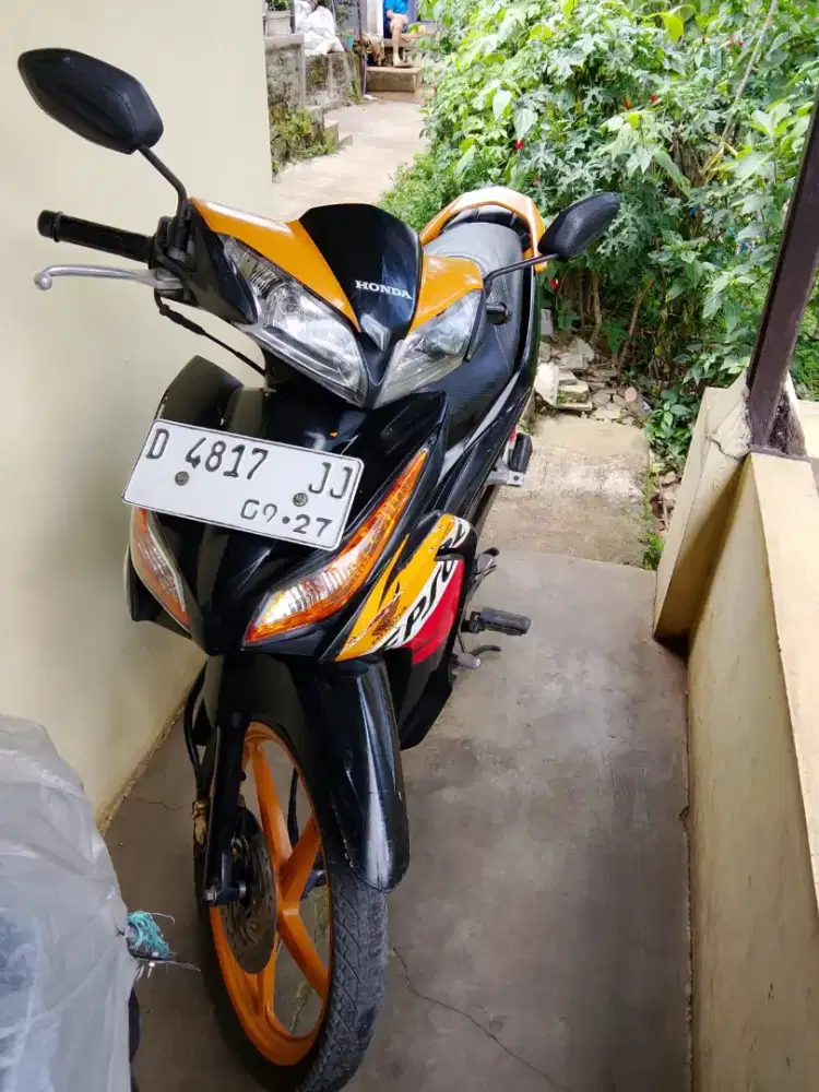 Honda blade repsol 2012 orsinil