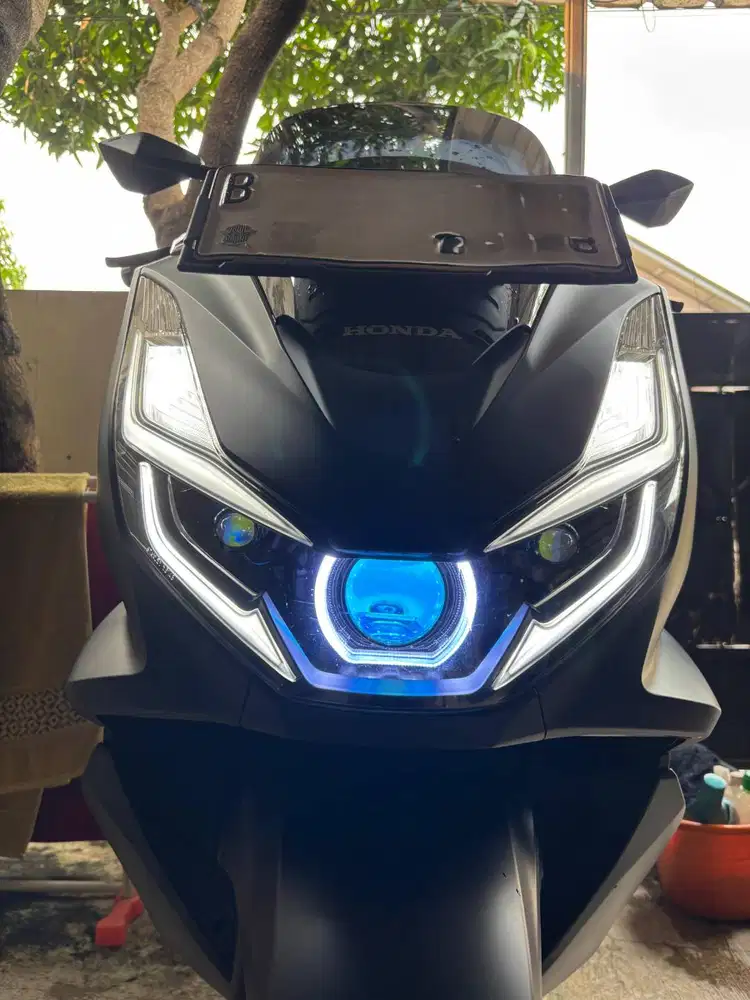 Di Jual Honda PCX 160 ABS