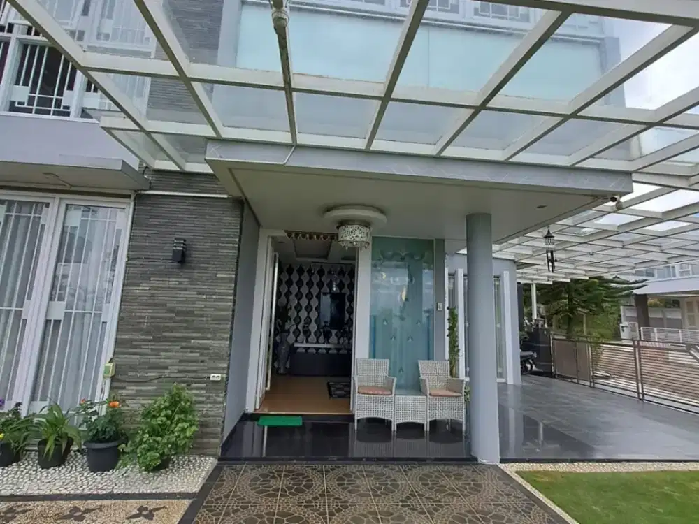 DIJUAL RUMAH RASA VILLA DI RESORT DAGO PAKAR, BANDUNG