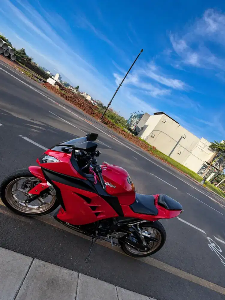 Kawasaki ninja 250 Fi tahun 2015