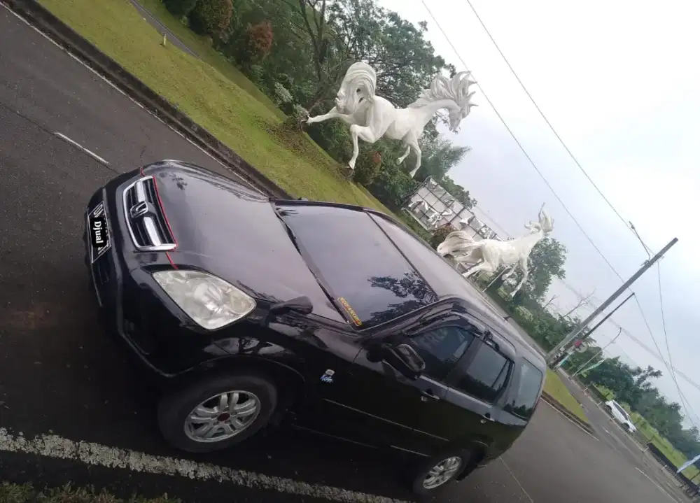 Dijual sambil di pakai Honda CR-V Gin 2 metik 200cc kondisi siap pakai