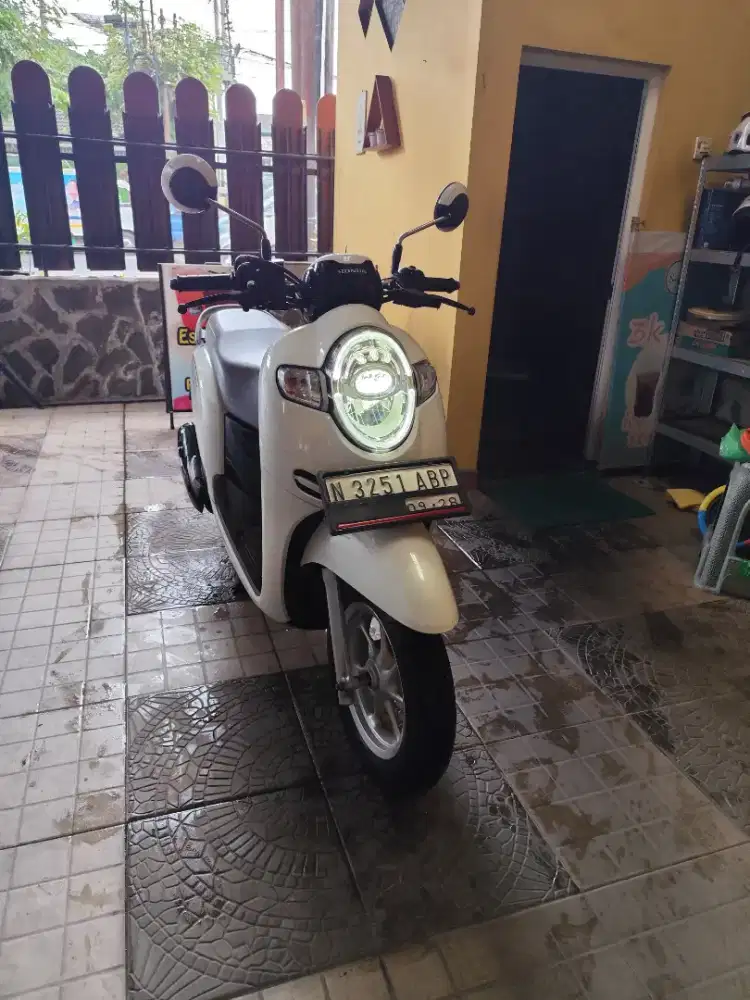 Scoopy 2018 hrg 15jt nego