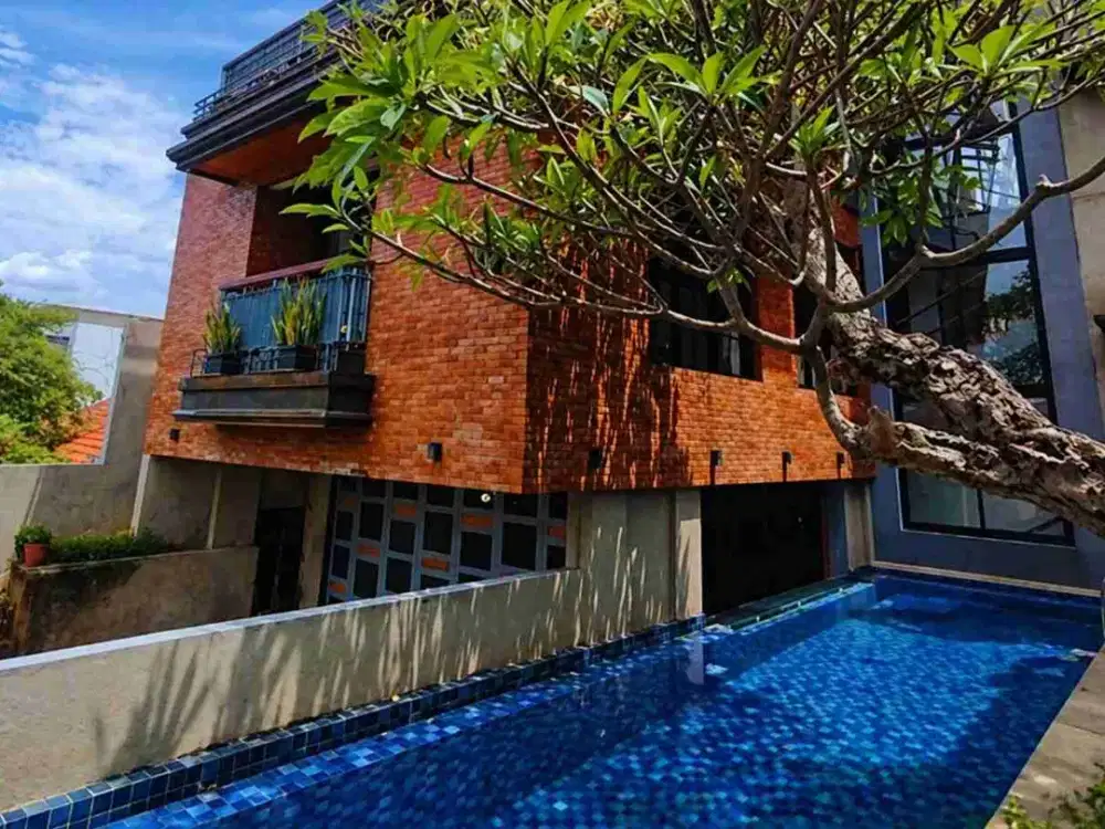 Rumah bagus dan unik di Cipinang