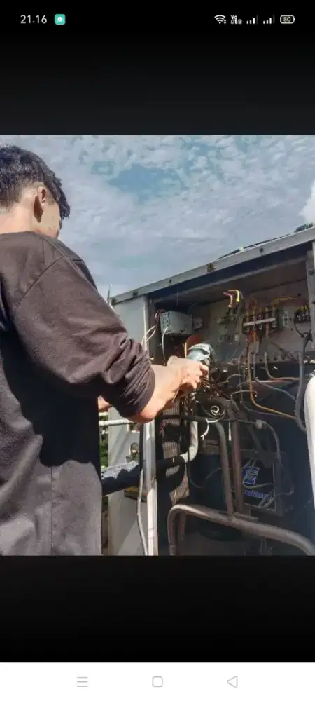 Jasa servis AC kulkas mesin cuci kompa air dll bergaransi