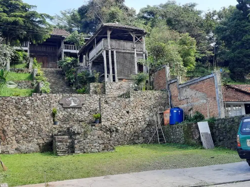 Jual tanah dago bonus cafe full jati murah