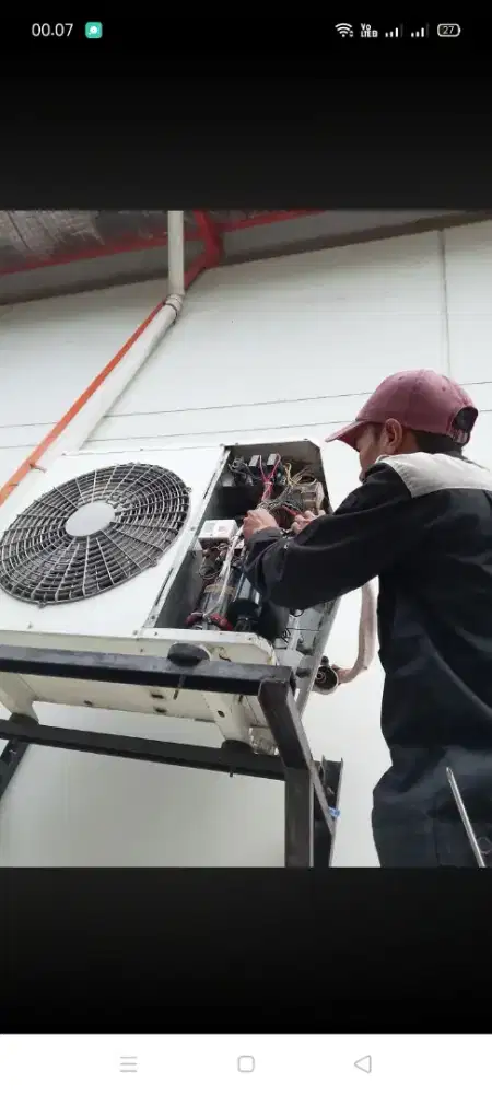 Jasa servis AC kulkas mesin cuci kompa air dll bergaransi