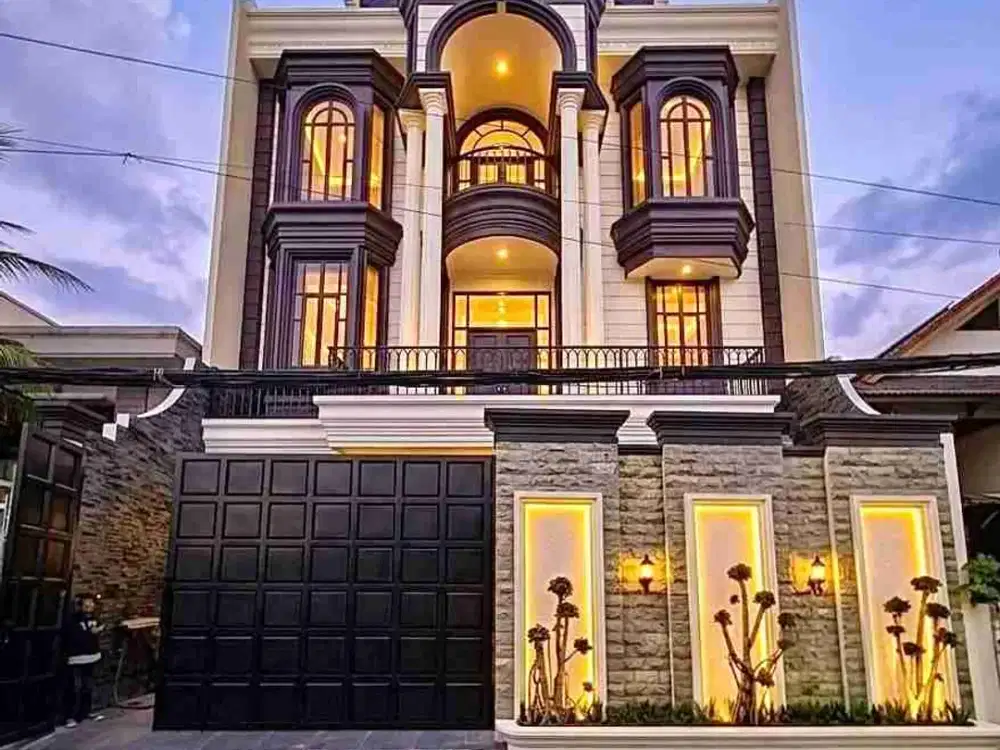 Jual rumah di Pejaten Jakarta selatan private pool rooftop