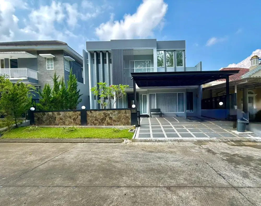 Rumah Cantik Hadap Green Area