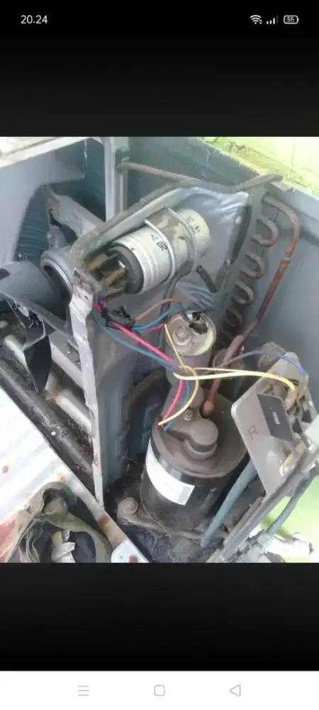 Jasa servis AC kulkas mesin cuci kompa air dll bergaransi