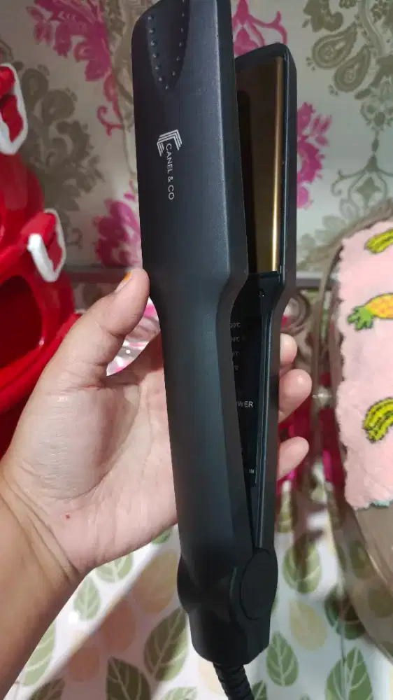 Catokan Rambut merek chanel n co