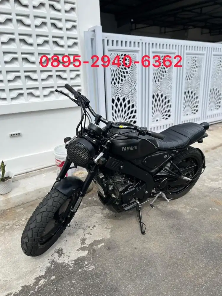 YAMAHA XSR 2023