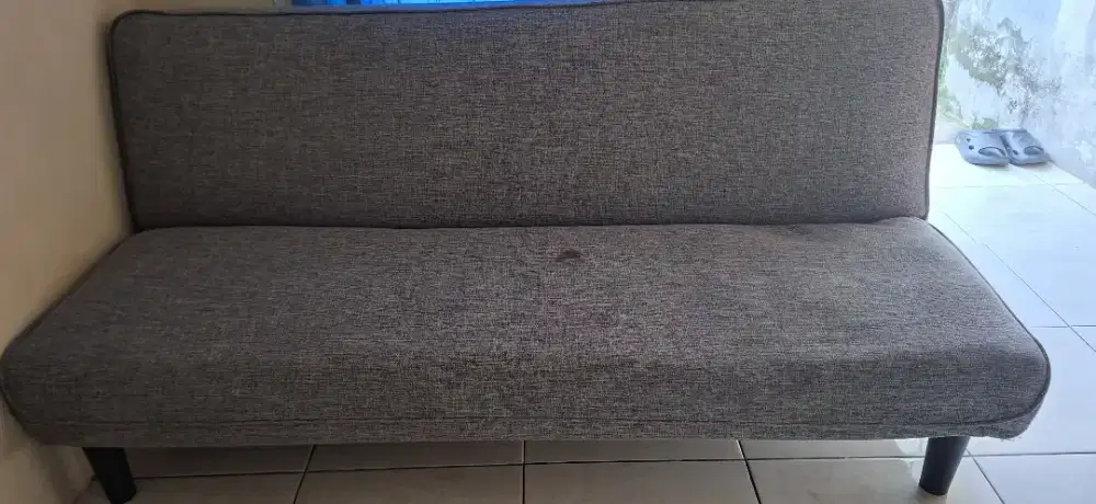 Preloved Sofa Bed by Dekoruma