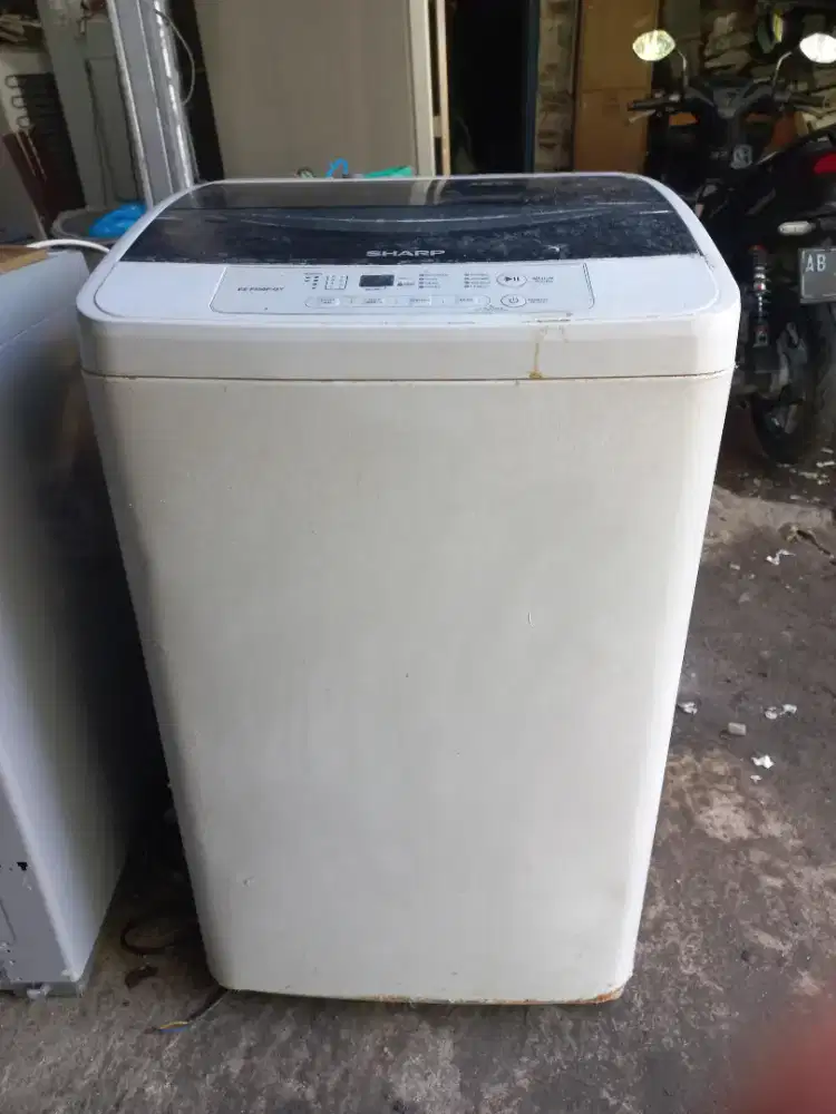 Mesin cuci top.loading sharp 8,5kg
