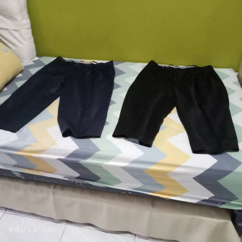 DIJUAL MURAH MERIAH – 2 CELANA PANJANG SEKALIGUS!