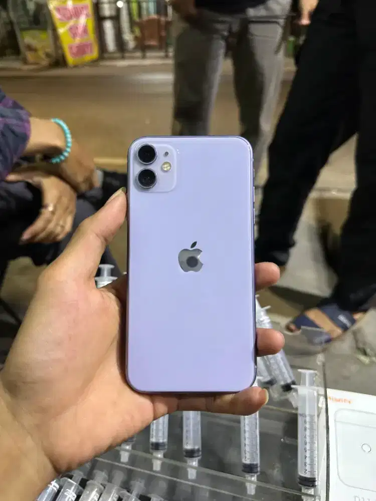 IPHONE 11/64 GB INTER