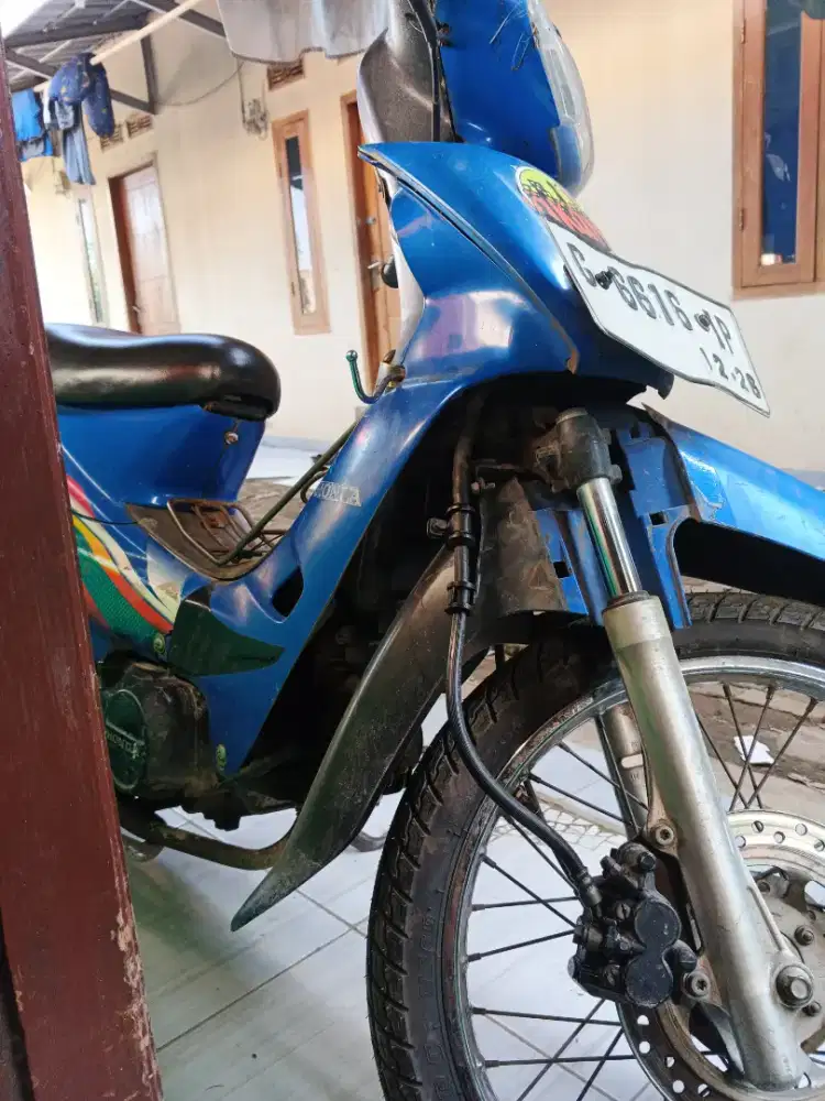 Assalamualaikum wr.wb numpang nyari rezeki barangkali ada yg butuh oje