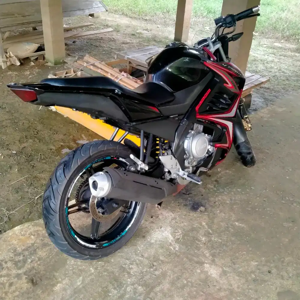 Di jual motor Vixion New 2014
