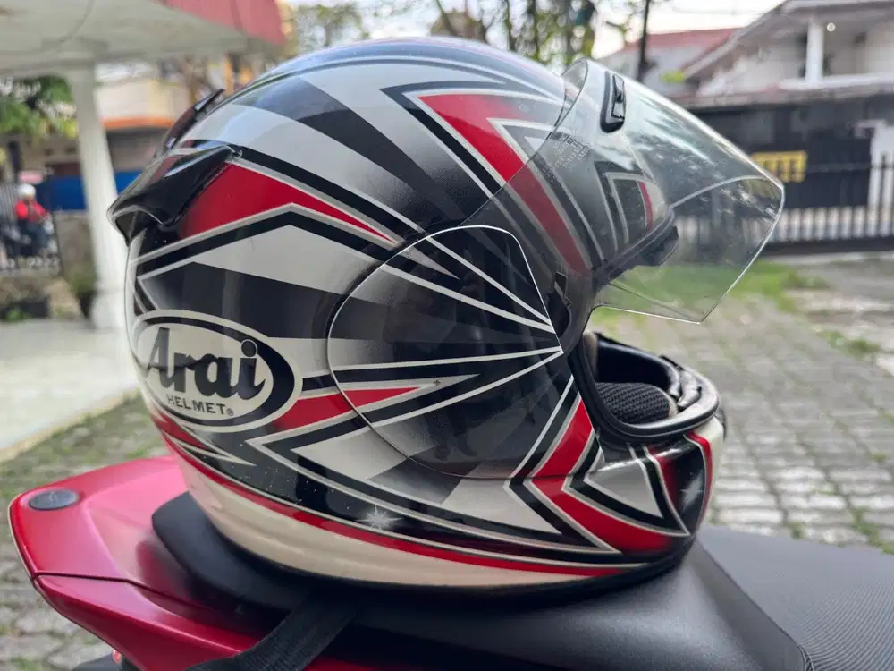 Arai Vector Hawk