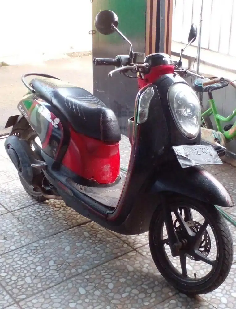 Honda scoopy 2013