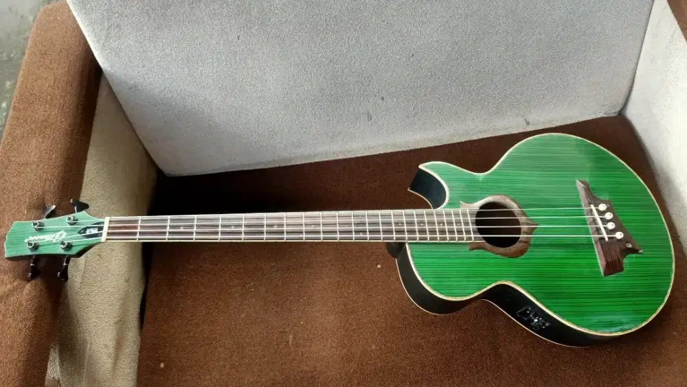Bass akustik elektrik Gillmore GAB-03 original