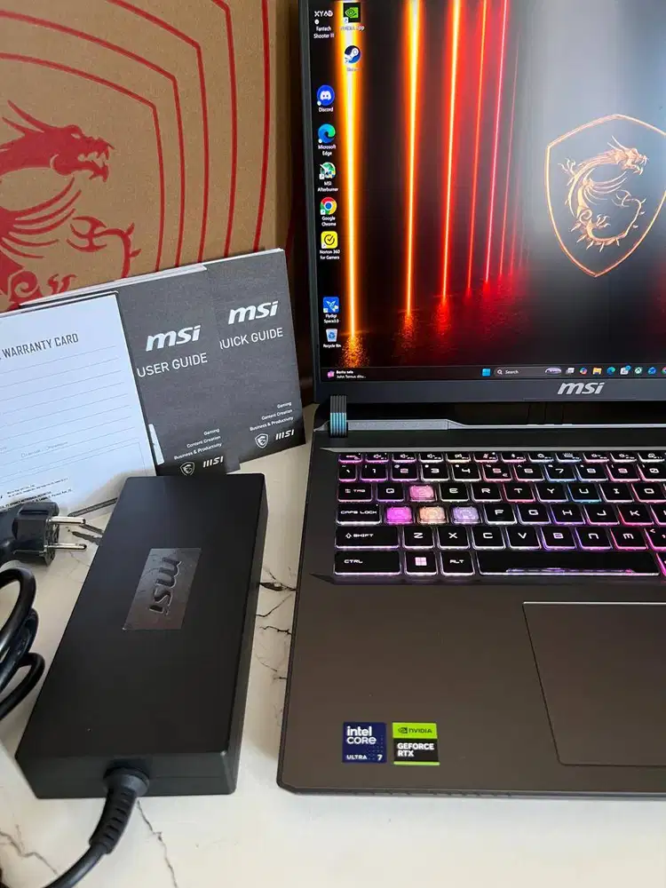 MSI Vector 16 HX AI I 5070 TI I RAM 16GB I SSD 512 GB