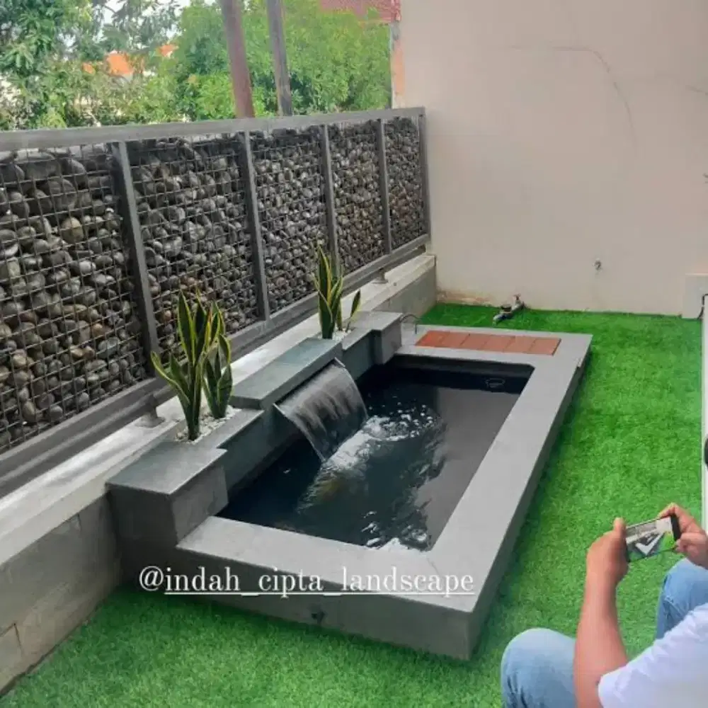 Jasa pembuatan kolam ikan koi