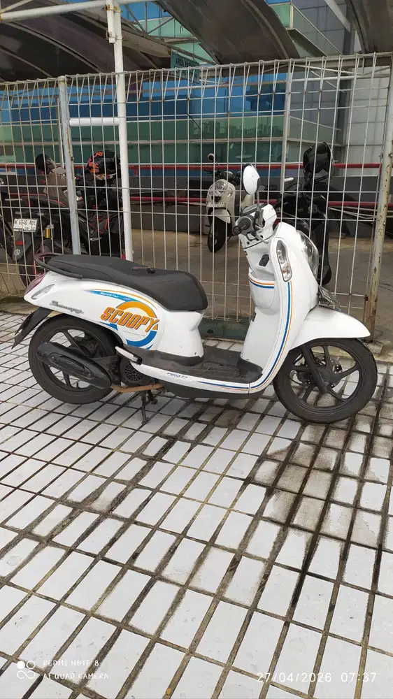SCOOPY SPORTY ISS TH 2016