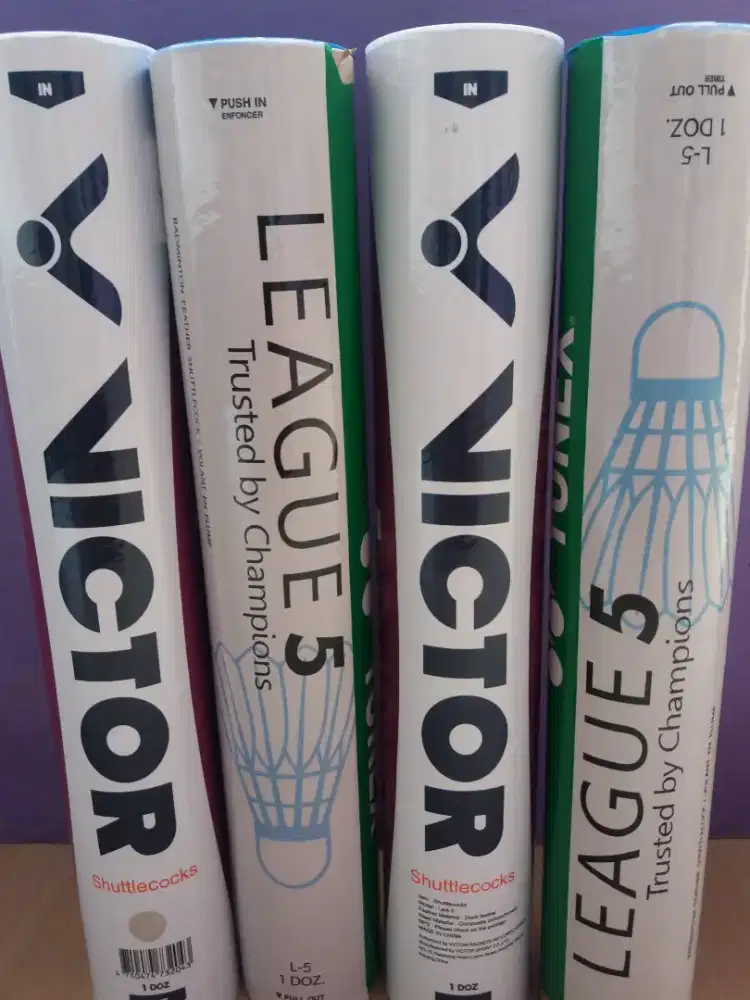 Shuttlecock bekas campuran
