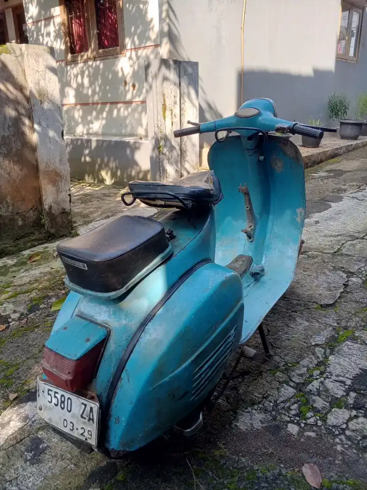 sepeda vesva 75  pjk panjg disrengseng sawah