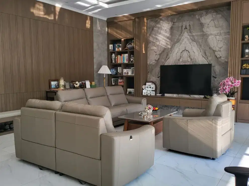 Dijual Rumah Mewah Siap Huni Minimalis Lokasi di Setiabudi Regency Bandung