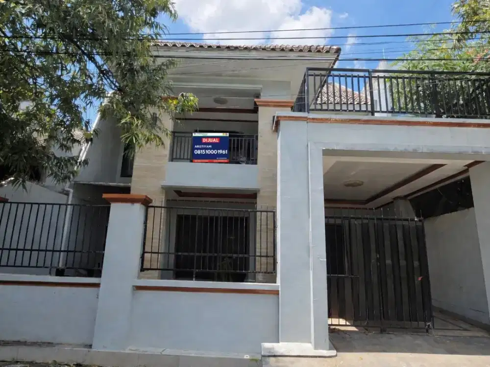 Rumah Siap Huni cocok buat Hunian dan Kost2an. Lokasi sangat strategis di Kuningan