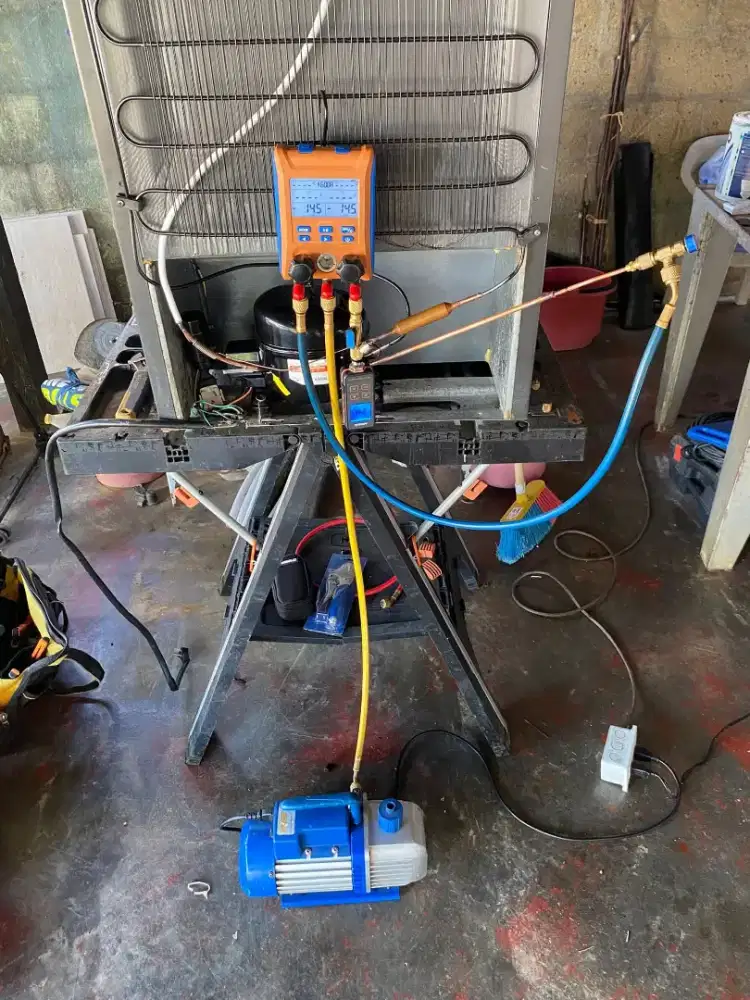 SERVICE KULKAS FREZER PANGGILAN