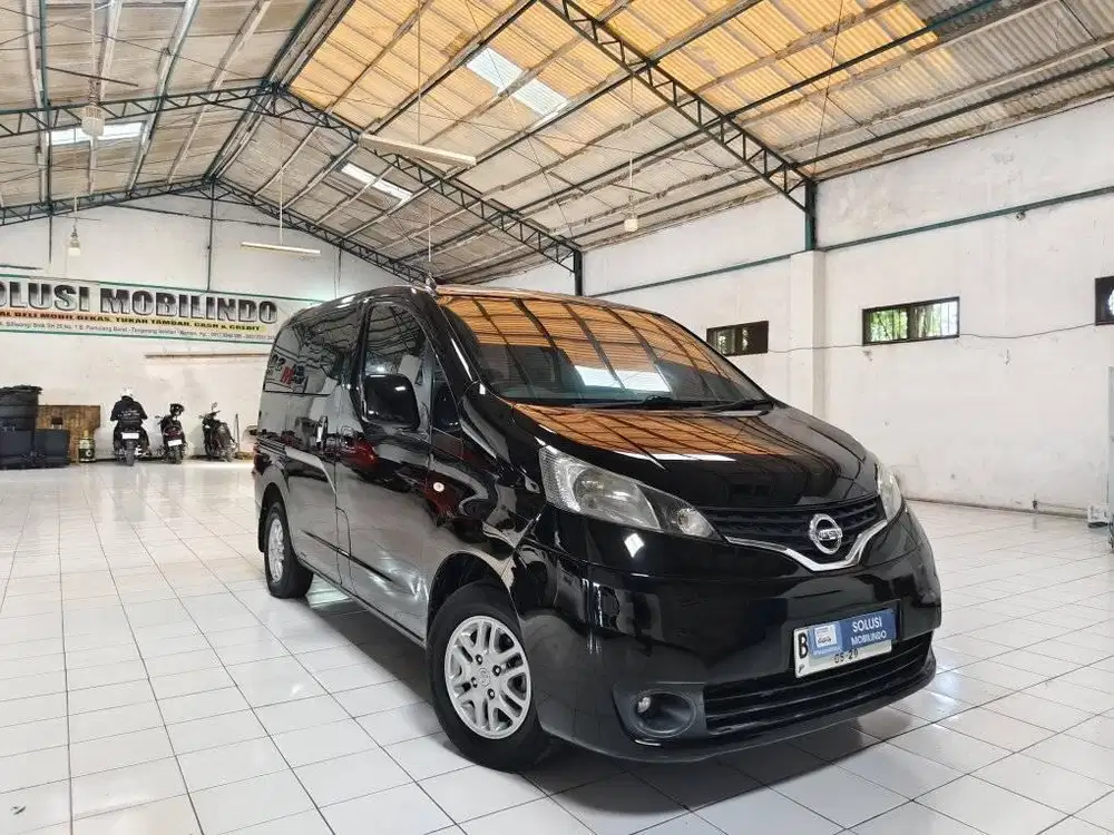 Nissan EVALIA XV 1.5 Bensin AT 2013 Hitam