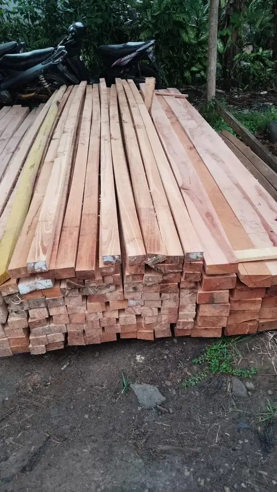 Kayu kaso batangan dan iketan