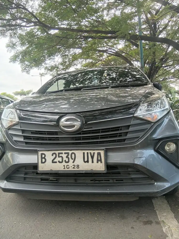 Daihatsu Sigra 2023 Bensin (Over kredit 30 jt).