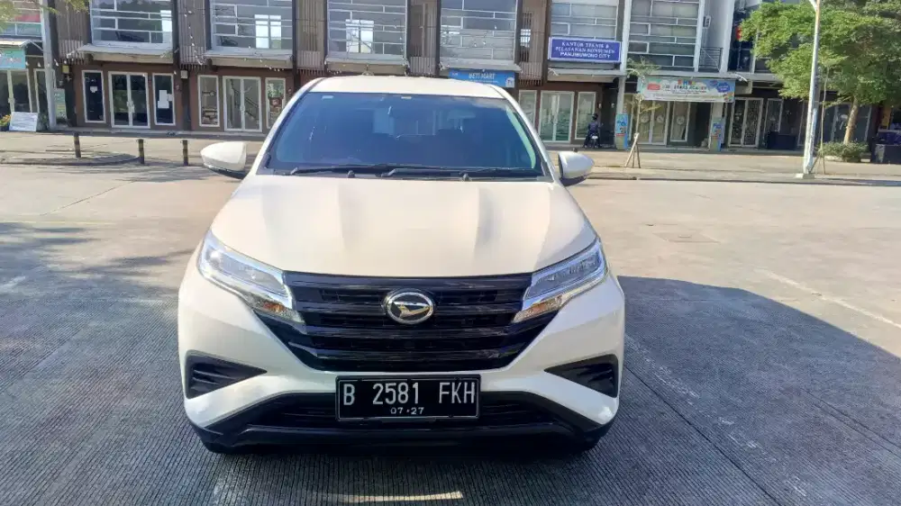 Mobil rumahan Terios X AT Deluxe 2022 KM rendah
