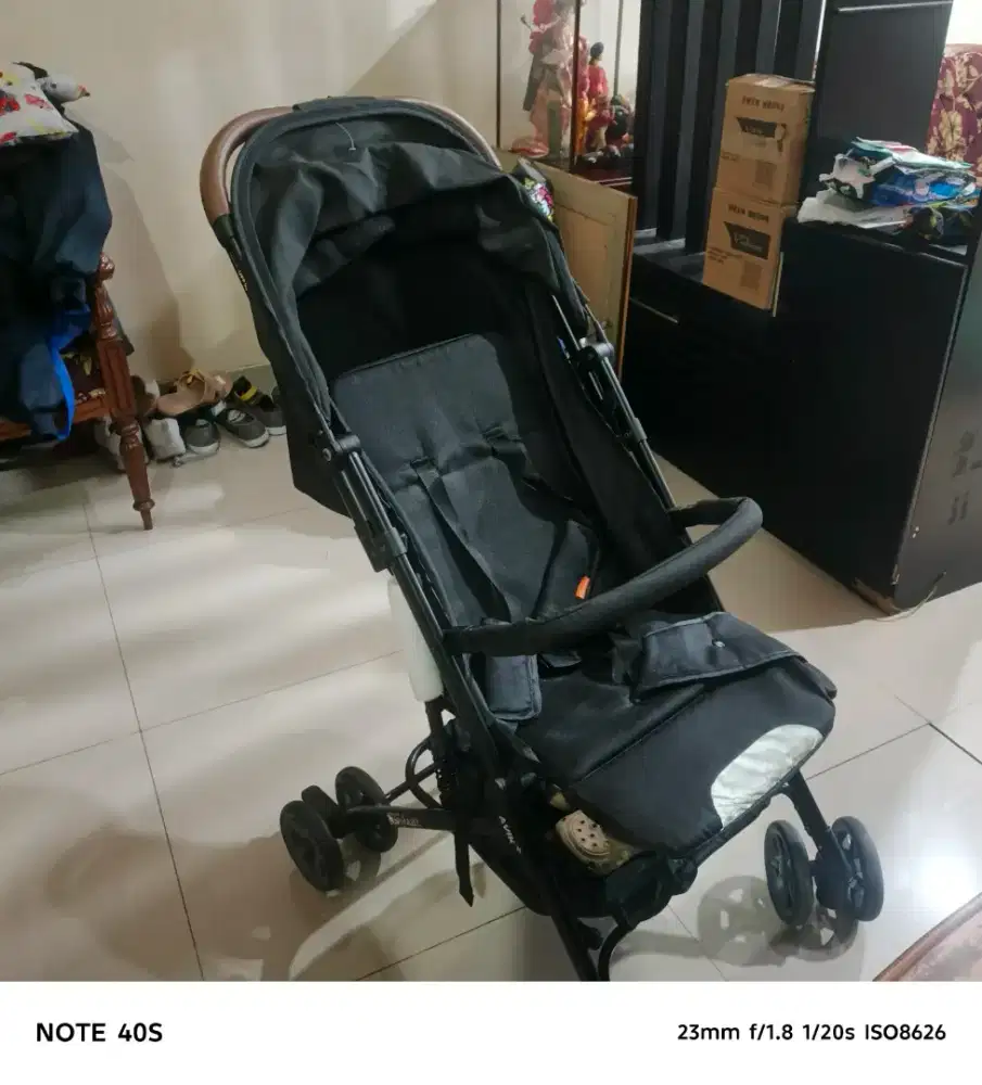 Stroller anak..
