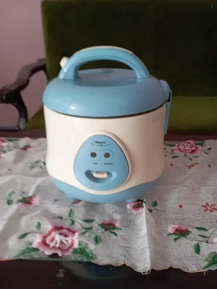 Magicom Miyako kecil