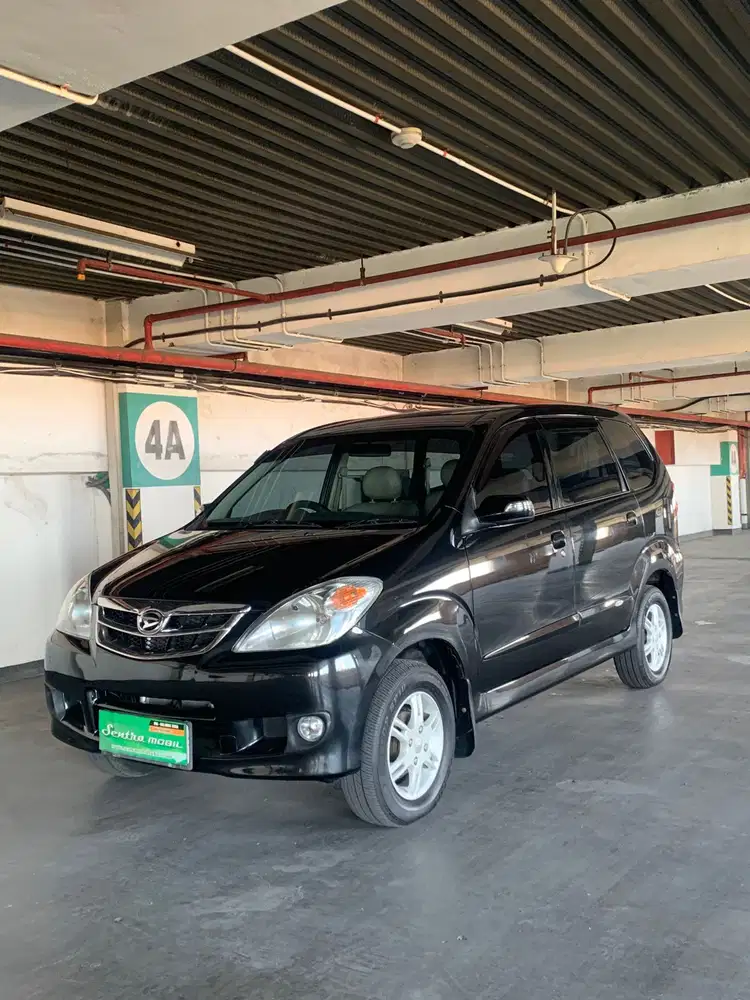 Daihatsu Xenia 2011 Bensin