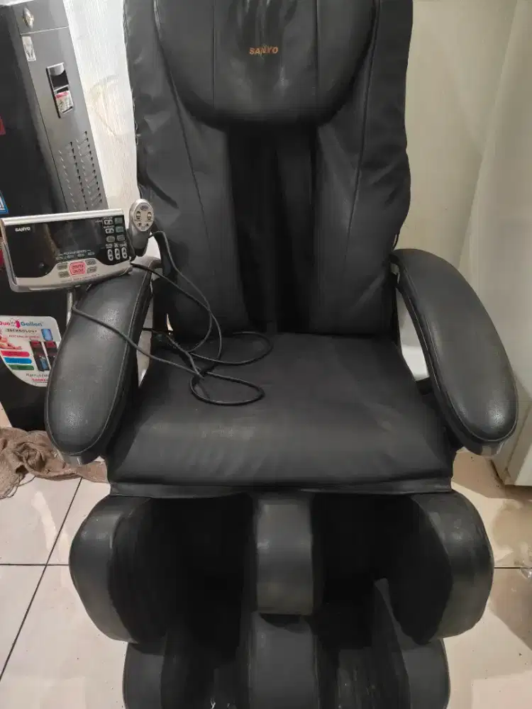 Kursi Pijat Sanyo
