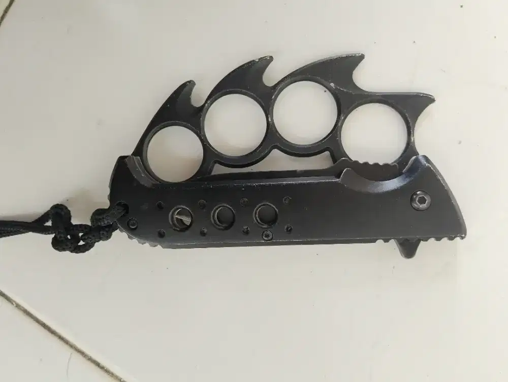 Pisau lipat moel grigi