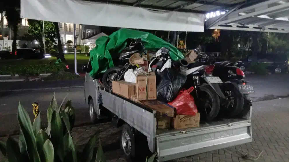 Sewa mobil pickup | mobil pick up pindahan rumah aman nyaman