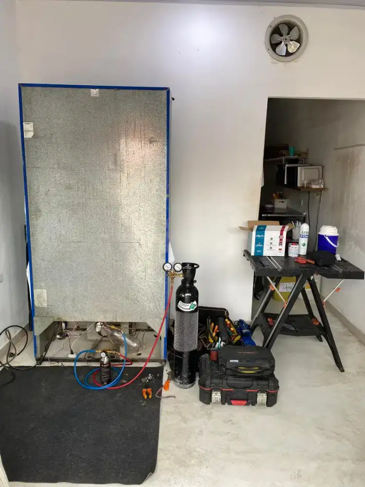 SERVICE KULKAS FREZER PANGGILAN