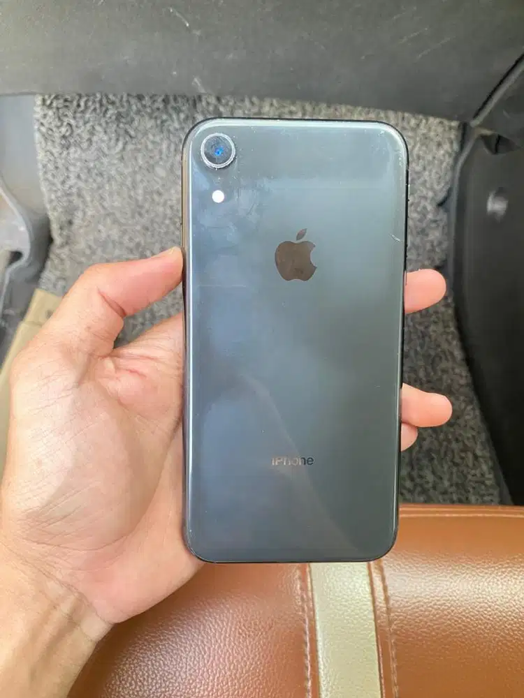 Iphone xr 64gb jaringan permanen cukai