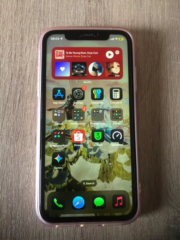 Iphone XR 128 GB Rasa Iphone 13 Basic