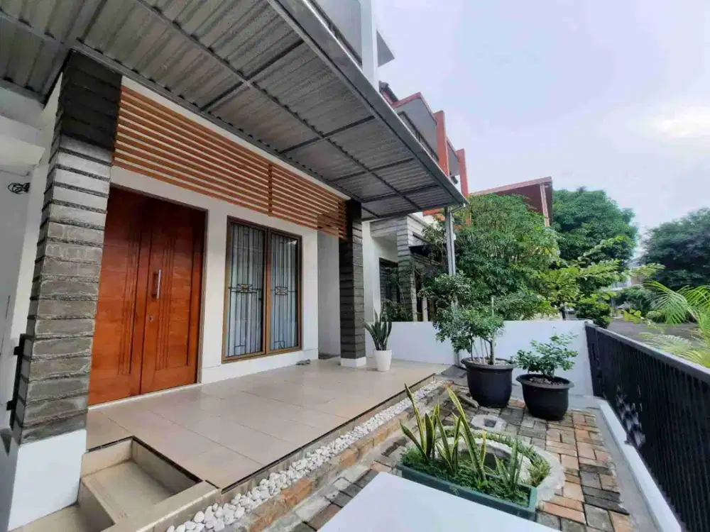 Rumah disewakan 4 KT di Emerald Bintaro sektor 9 Rapih. 1061